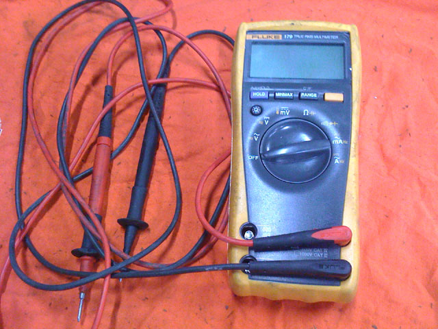 Fluke 179 true RMS meter